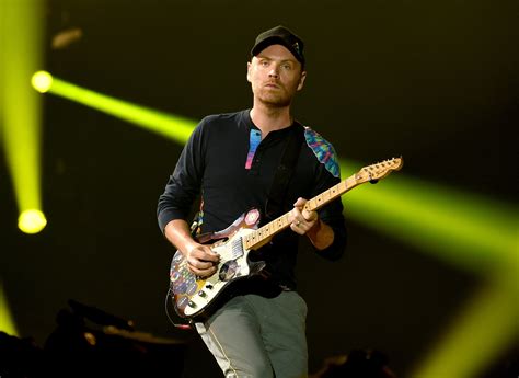 jonny buckland guitar.